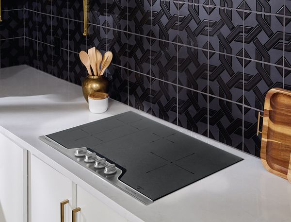 Microwaves & Cooktops